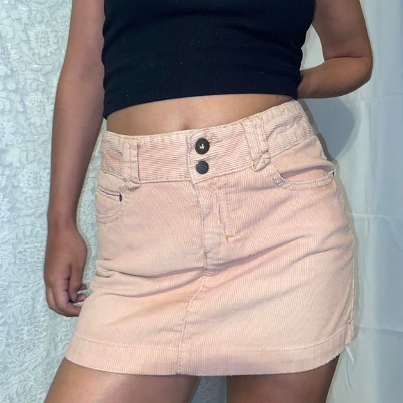 pink corduroy skirt - Picture 4 of 6